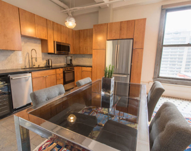 108 W 2nd Street - Photo Thumbnail 7