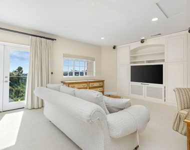 1922 Bel Air Road - Photo Thumbnail 22