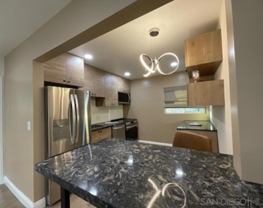 3034 Newell Street - Photo Thumbnail 2
