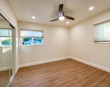 3034 Newell Street - Photo Thumbnail 6