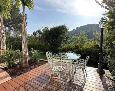 2400 Benedict Canyon Dr - Photo Thumbnail 5