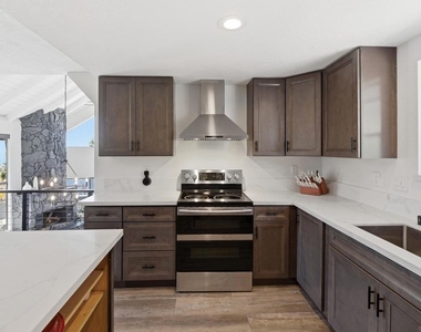 1539 San Miguel Ave - Photo Thumbnail 18