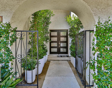 643 Arroyo Oaks Drive - Photo Thumbnail 1