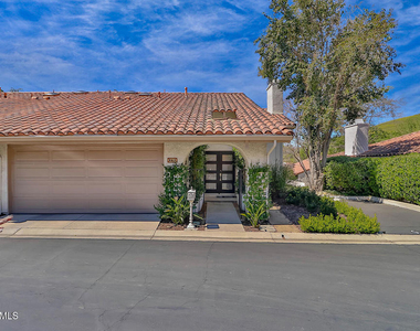 643 Arroyo Oaks Drive - Photo Thumbnail 18