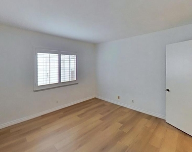 776 Cayo Grande Court - Photo Thumbnail 12