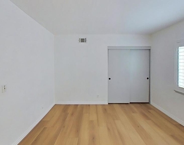 776 Cayo Grande Court - Photo Thumbnail 13