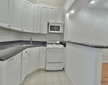 417 3rd Avenue - Photo Thumbnail 4