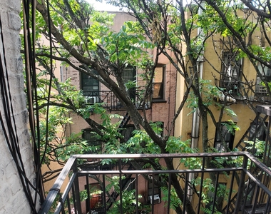 East 13th Street - Photo Thumbnail 9