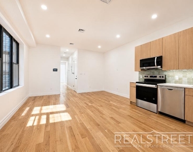 1405 Greene Ave - Photo Thumbnail 1