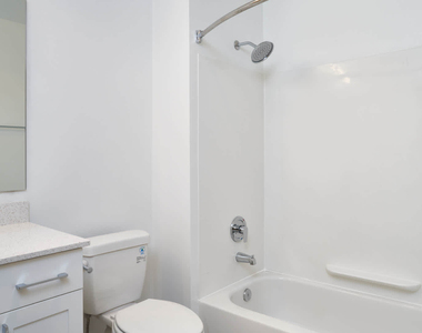 810 12th Avenue - Photo Thumbnail 43