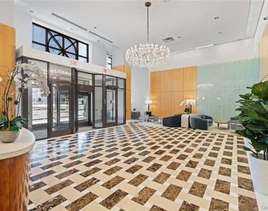 175 Huguenot Street - Photo Thumbnail 13