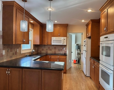 40 Seabrook Lane - Photo Thumbnail 4