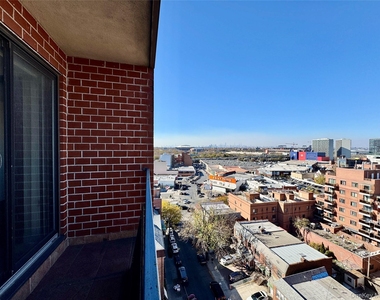13226 Avery Avenue - Photo Thumbnail 12