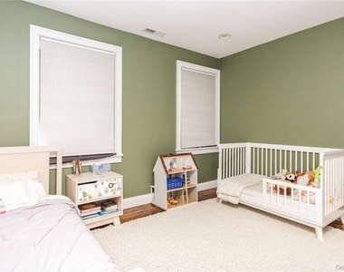 120 Verplanck Avenue - Photo Thumbnail 20