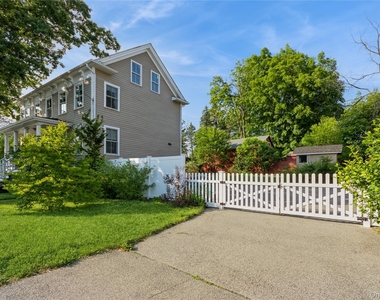 120 Verplanck Avenue - Photo Thumbnail 36