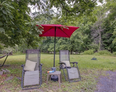 8 Carl Place - Photo Thumbnail 26