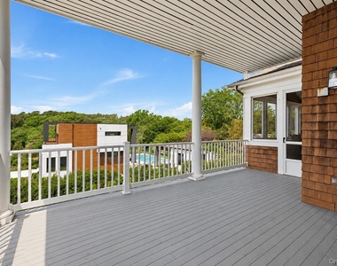 17 Oceanview Drive - Photo Thumbnail 4