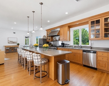 17 Oceanview Drive - Photo Thumbnail 11