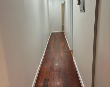 139-11 87th Drive - Photo Thumbnail 3