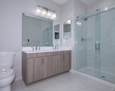 300 Sutton Court - Photo Thumbnail 11