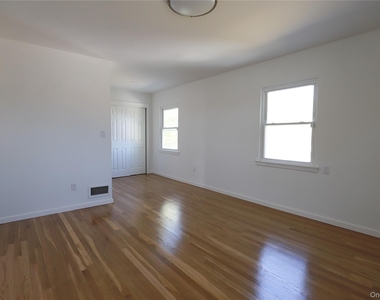14-33 140th Street - Photo Thumbnail 10