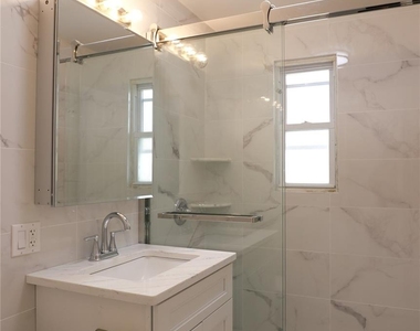 14-33 140th Street - Photo Thumbnail 5