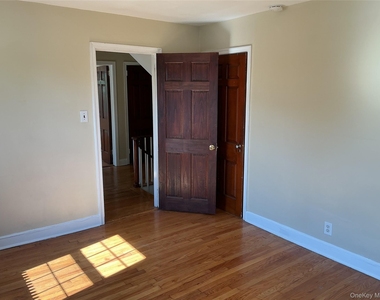 45 Tennyson Avenue - Photo Thumbnail 9