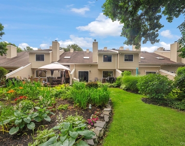 4 Hidden Pines Way - Photo Thumbnail 38