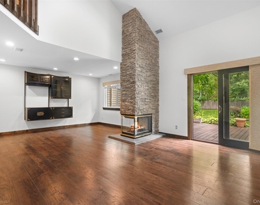 4 Hidden Pines Way - Photo Thumbnail 7