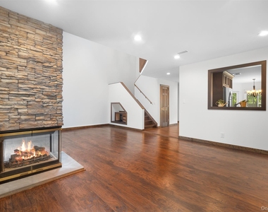 4 Hidden Pines Way - Photo Thumbnail 10
