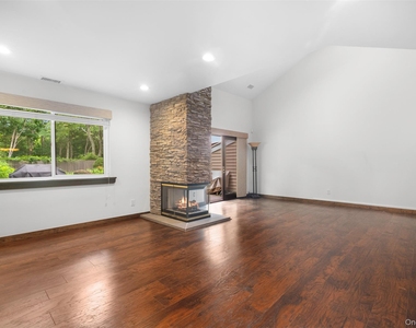 4 Hidden Pines Way - Photo Thumbnail 9