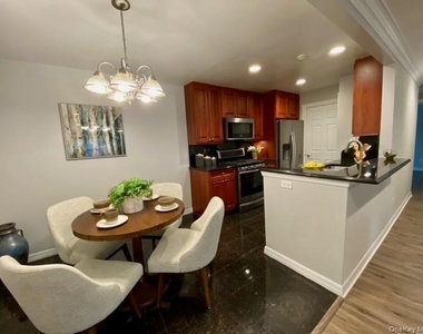 405 Vista View Drive - Photo Thumbnail 1