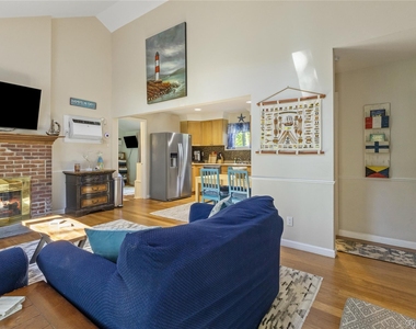 21 Duvall Drive - Photo Thumbnail 4