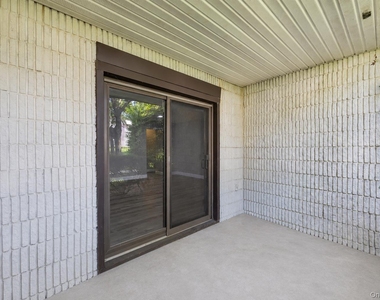 31 Richmond Boulevard - Photo Thumbnail 19
