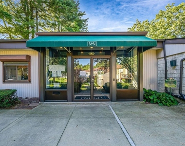 31 Richmond Boulevard - Photo Thumbnail 23