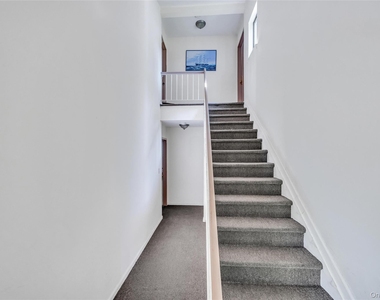 31 Richmond Boulevard - Photo Thumbnail 1