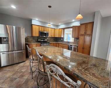 373 Ehrhardt Road - Photo Thumbnail 3