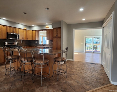 373 Ehrhardt Road - Photo Thumbnail 8