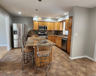 373 Ehrhardt Road - Photo Thumbnail 11