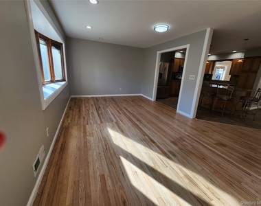 373 Ehrhardt Road - Photo Thumbnail 12