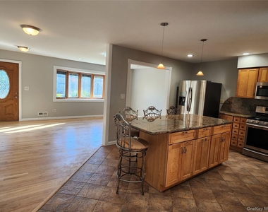 373 Ehrhardt Road - Photo Thumbnail 6