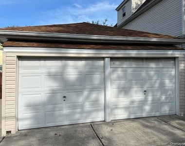 131-02 107th Avenue - Photo Thumbnail 6