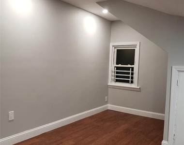 131-02 107th Avenue - Photo Thumbnail 10