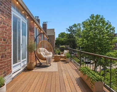 68-11 Clyde Street - Photo Thumbnail 11