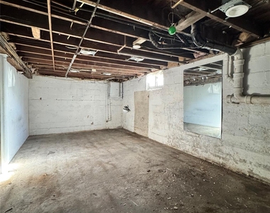 64 Sprague Avenue - Photo Thumbnail 22