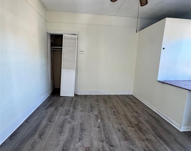 64 Sprague Avenue - Photo Thumbnail 7