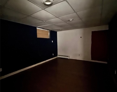 64 Sprague Avenue - Photo Thumbnail 18