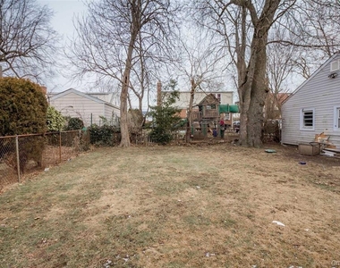 158 Rhodes Avenue - Photo Thumbnail 4