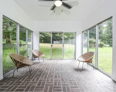 6 Jackson Road - Photo Thumbnail 9