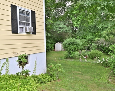 46 Robinson Avenue - Photo Thumbnail 16